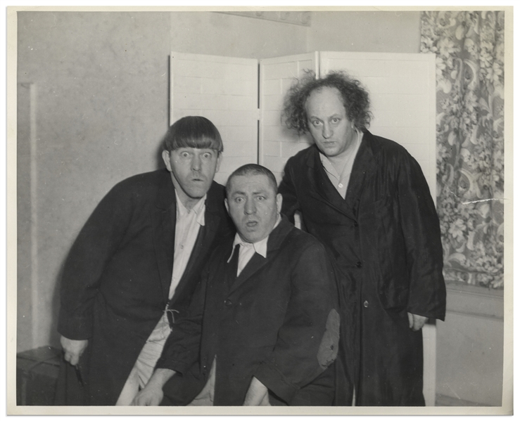 Lot of Five 10 x 8 Glossy Photos From The Three Stooges 1940 Films Cookoo Cavaliers & Rockin' Thru the Rockies & a Publicity Still -- Very Good Condition